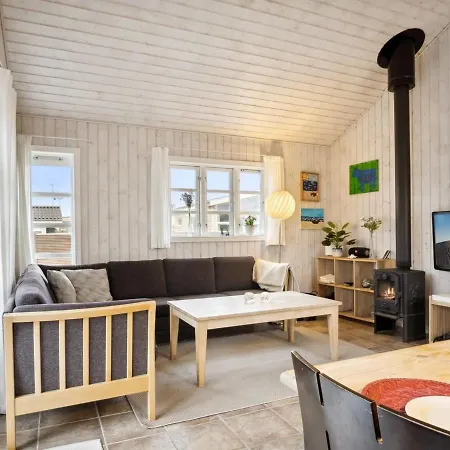Σπίτι διακοπών Holiday Home Madita - 150M From The Sea By Interhome *